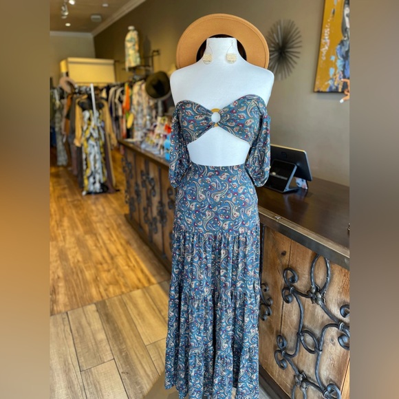 Keyhole Deep V Maxi Skirt Set Size L - Picture 3 of 3